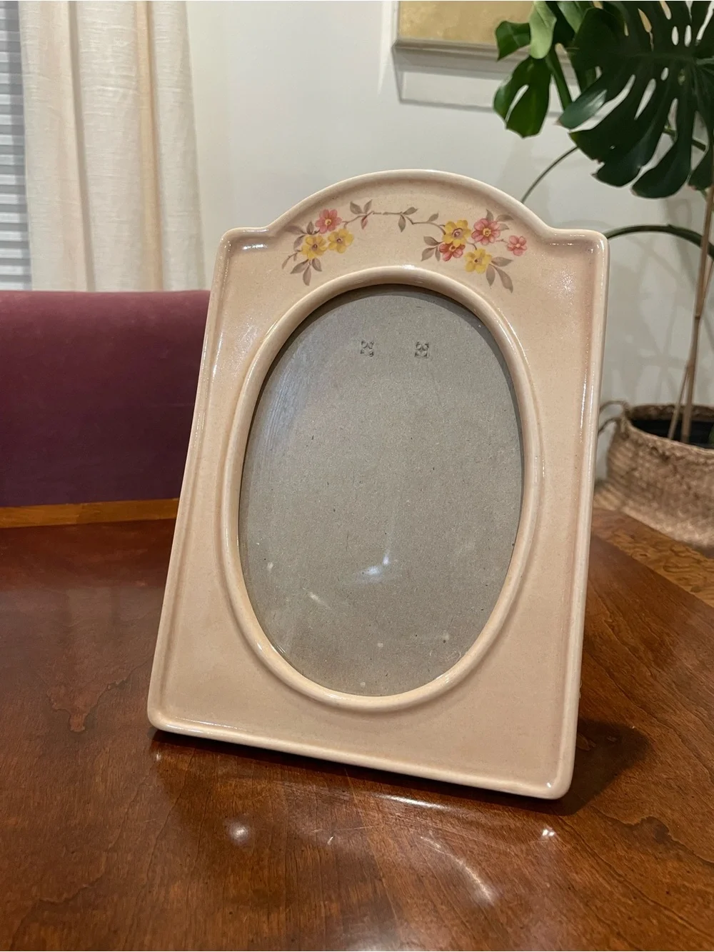 Vintage Floral Ceramic Photo Frame in Soft Peach - Cottagecore